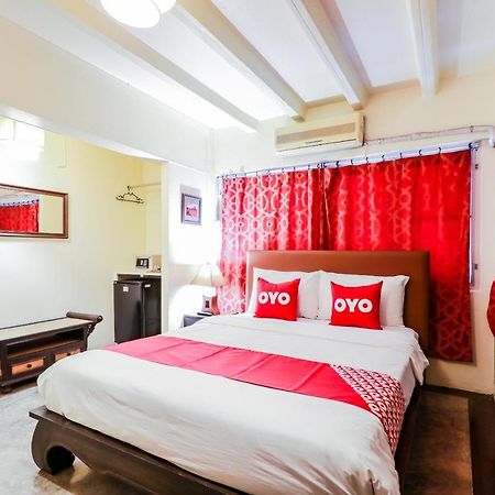 Oyo 391 Pat'S Klangviang Guesthouse 치앙마이 외부 사진