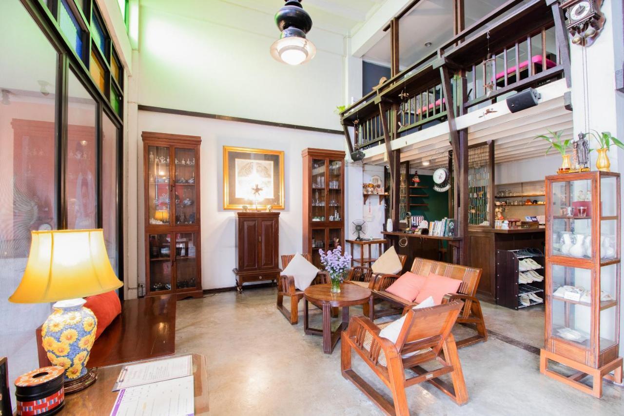 Oyo 391 Pat'S Klangviang Guesthouse 치앙마이 외부 사진