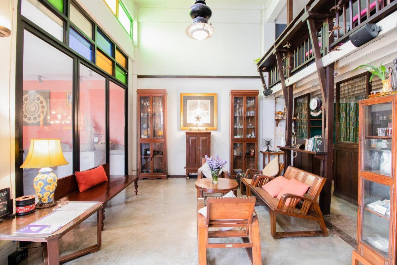 Oyo 391 Pat'S Klangviang Guesthouse 치앙마이 외부 사진